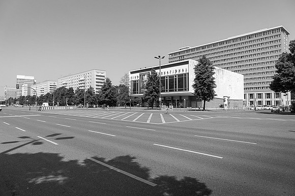 Kino International, Karl-Marx-Allee