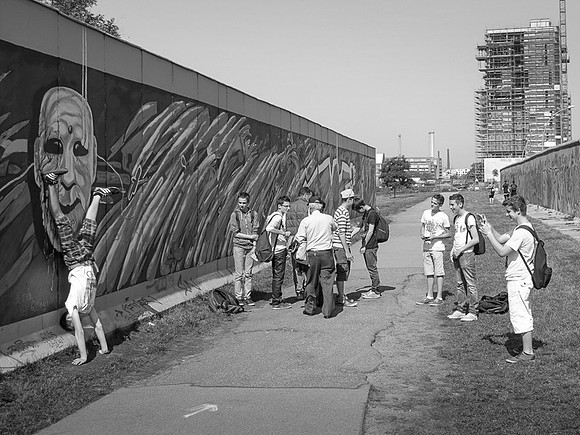 East Side Gallery, Friedrichshain