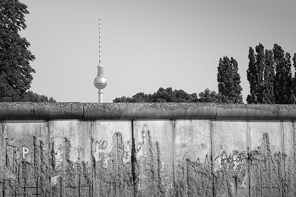 Fernsehturm Alexanderplatz behind the Berlin Wall